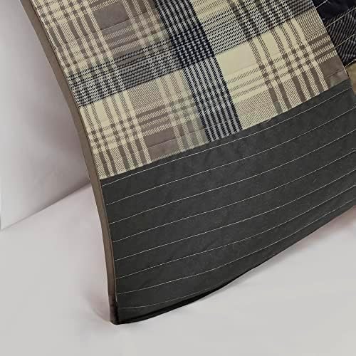 Woolrich Winter Hills Reversible Quilt Set - Cottage Styling Reversed to Solid Color, All Season Lightweight Coverlet, Cozy Bedding Layer, Matching Shams, Oversized Full/Queen, Plaid Tan 3 Piece