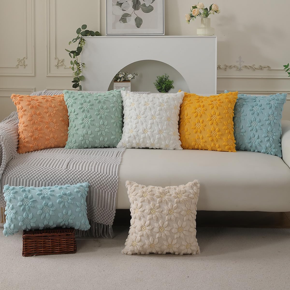 DFXSZ Spring Summer Pillow Covers 18x18 inch Set of 2 Farmhouse Decor White Flower Heart Sunflower Blue Soft Plush Faux Fur Jacquard Throw Pillows for Sofa Holiday Spring Home Decor PTK024G18