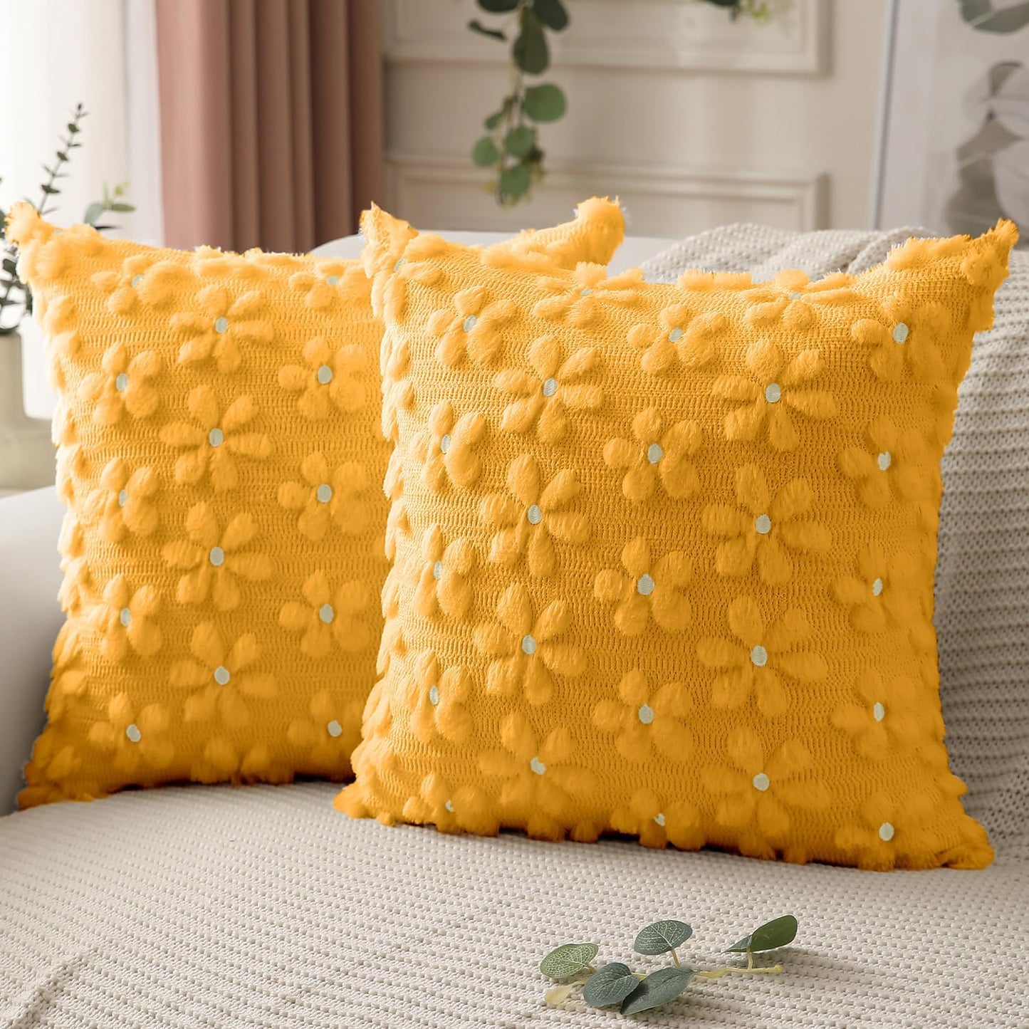 DFXSZ Spring Summer Pillow Covers 16x16 inch Set of 2 Farmhouse Decor White Flower Heart Daisy Soft Plush Faux Fur Jacquard Throw Pillows for Bedroom Sofa Holiday Spring Summer Home Decor PTK024AY16