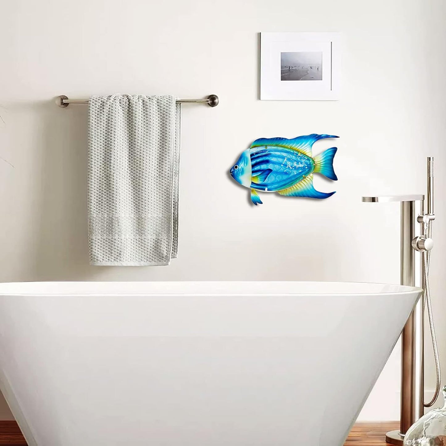 John's Studio Fish Sea Wall Decor Outdoor Metal Garden Hanging Art Glass Sculptures Home Ocean Theme Decorations for Kitchen Bathroom and Pool - Blue