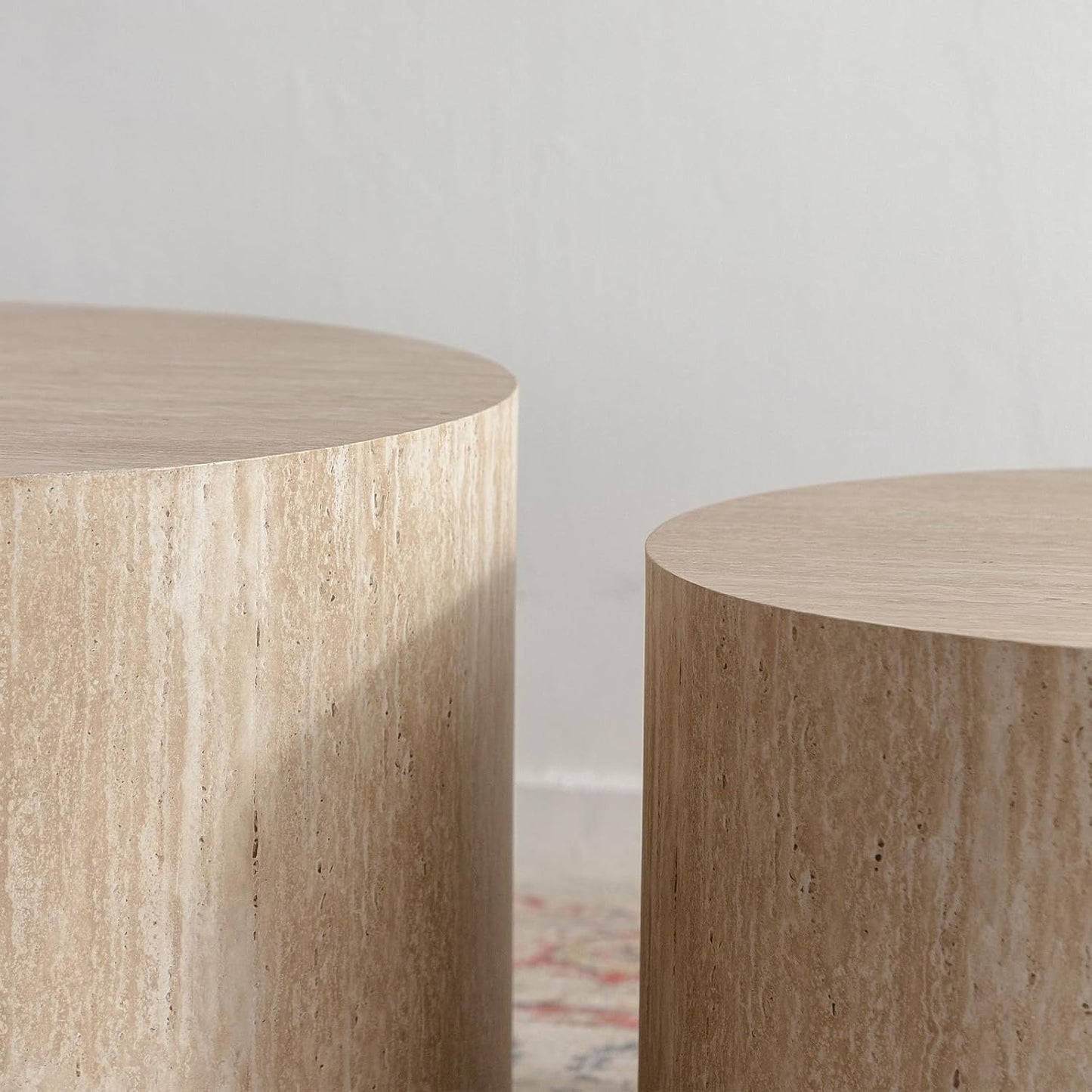 Round Nesting Coffee Table Set of 2 Modern Round Fluted Coffee Table Small Circle Coffee Tables Circular Side Table End Table Nested Coffee Tables for Living Room (Travertine 26in)