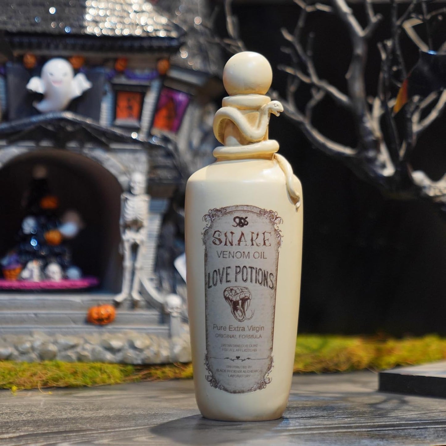 Cynkeyee Halloween Decorations Posion Bottles - Resin Snake Spooky Home Decor Halloweens Witch Potion Bottles Scary Halloween Party Decorations Indoor 3.5x3.5x10.5 Inch