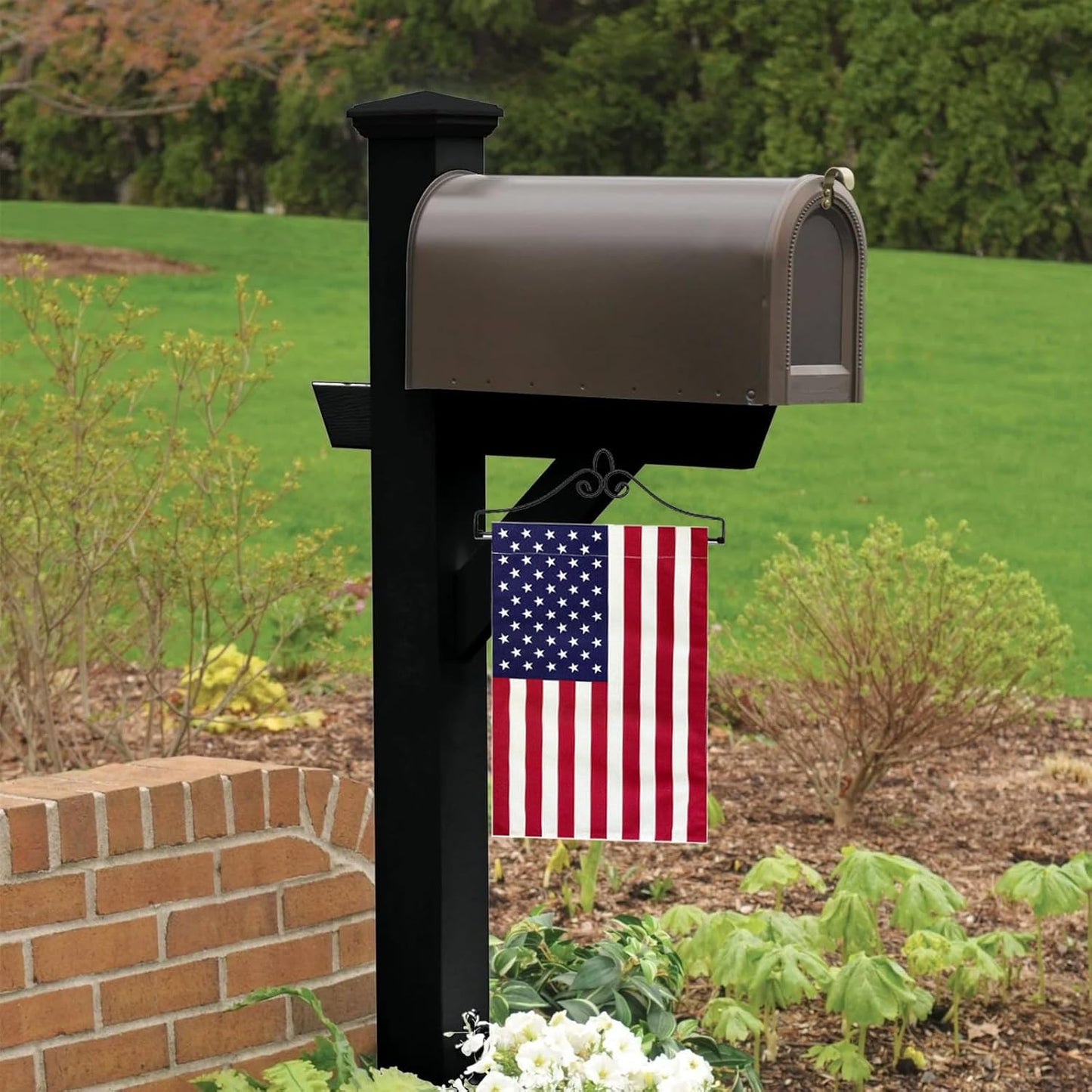 TOPFLAGS Garden Flag Holder with American Flag Garden Flag Banner Hanger for Wall Outside Yard Small 12x18 Inch