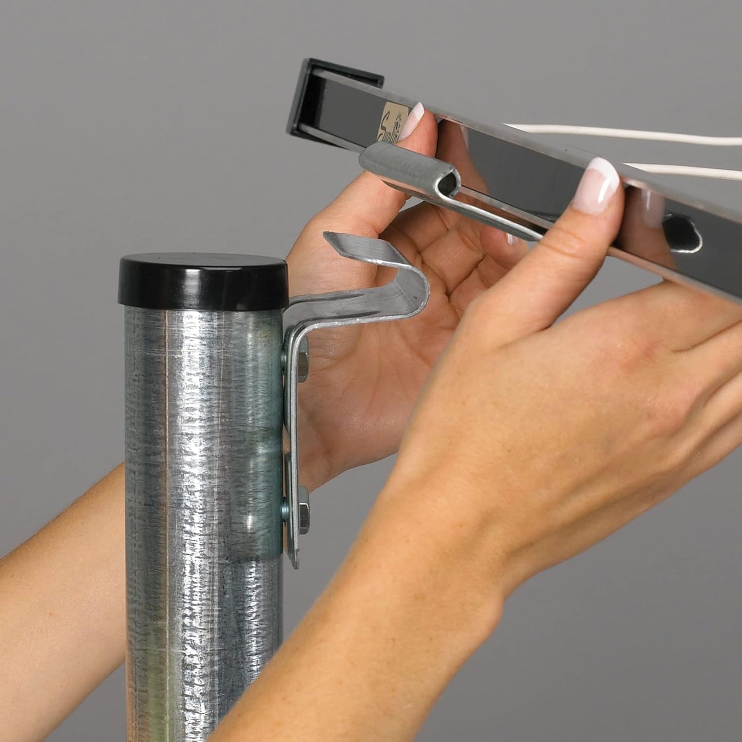 Household Essentials Retractable 5-Line Dryer, White