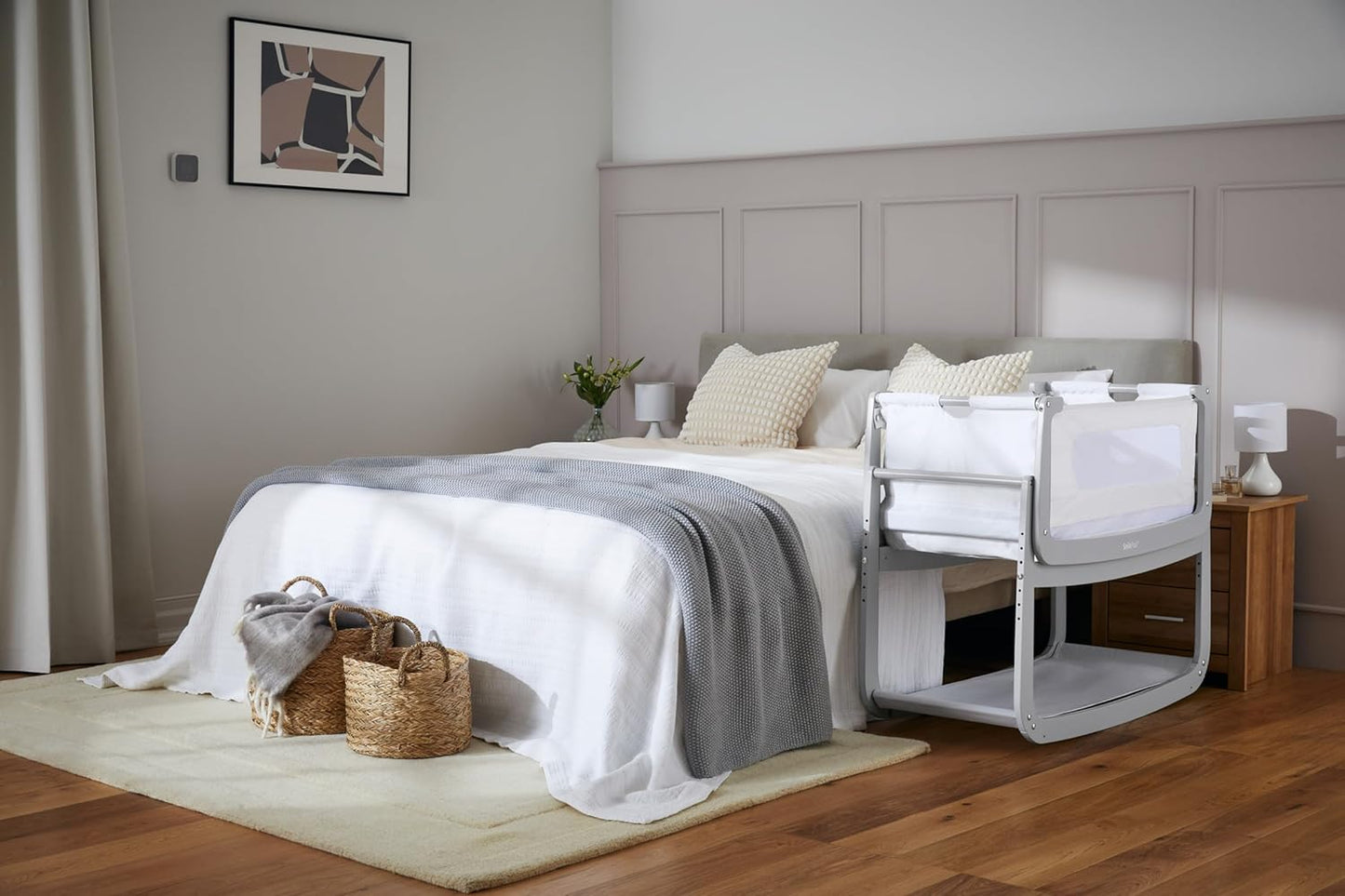 SnuzPod 4 Rocking Baby Bassinet Bedside Sleeper - Lightweight, Portable Bedside Bassinet, Lift Off Crib, Zip Down Wall, 3D Breathable Mattress, 6 Height Settings and Comfort Incline Mode, Dove