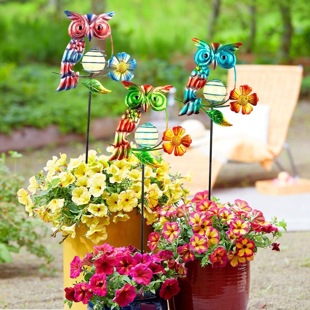 Set of 3 Owl Decorative Garden Stakes,Glow in The Dark Metal Yard Art,Waterproof Stakes Decorative for Outside,Metal Garden Decor for Mom,Women,Yard Lover