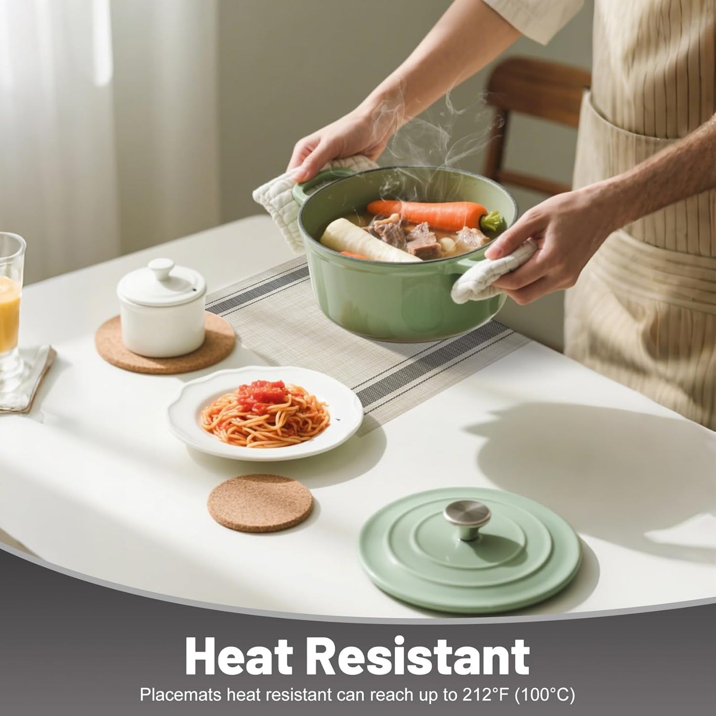 Placemats Set of 6，Non-Slip PVC Weave Table Mats Easy to Clean，Heat Resistant Place Mats for Kitchen Dining Table Decoration Indoor Outdoor，Khaki Gray