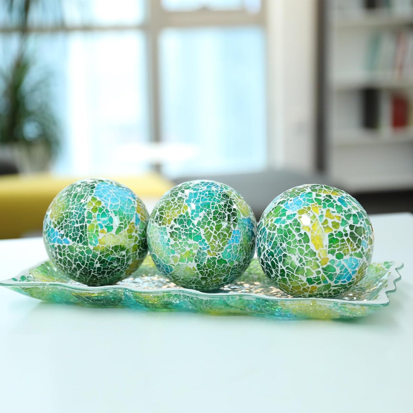 VCUTEKA Decorative Balls and Glass Bowl, 4 Inch Mosaic Sphere Balls Centerpiece Balls for Coffee Table, Home Decor, Wedding Party Decor, Green