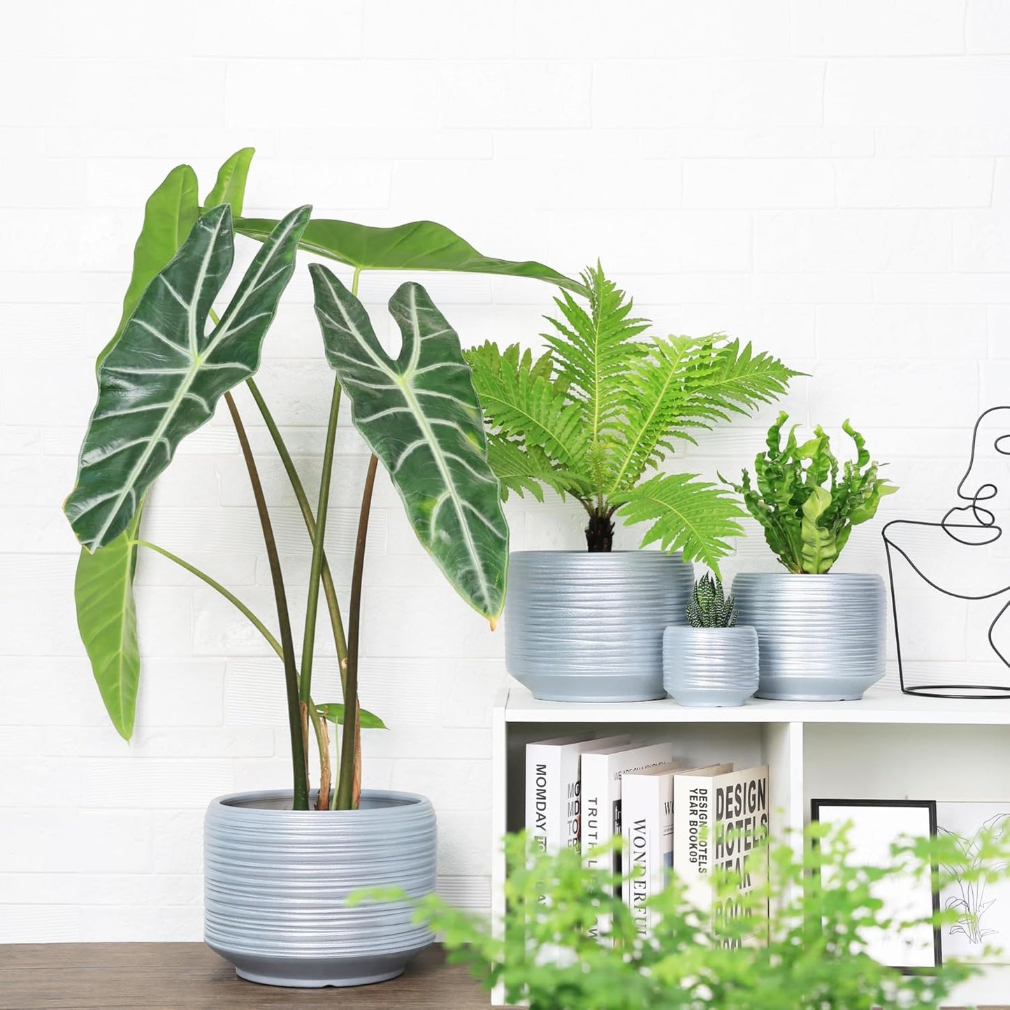 10 Inch Ceramic Plant Pot with Drainage – Large Flower Pot for Indoor Outdoor Plants, Modern Decorative Planter for Patio, Balcony, Garden, or Home Decor