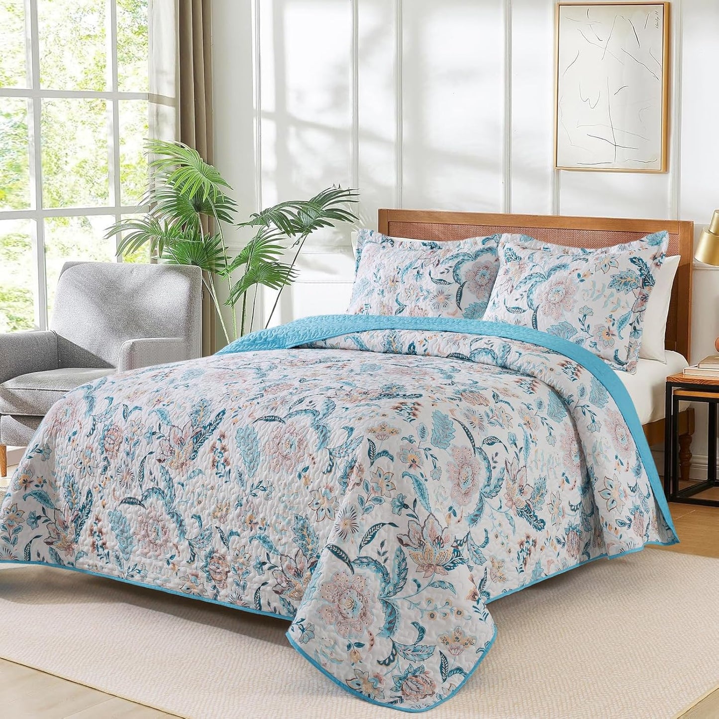 VAPUTAR Garden Queen Size Bedspread for Adults - Floral Quilt Queen Size Bedding Set (90 x 98 inch) with 2 Pillow Shams - Lightweight Reversible Coverlet Quilt for Bedroom, 3 Pieces