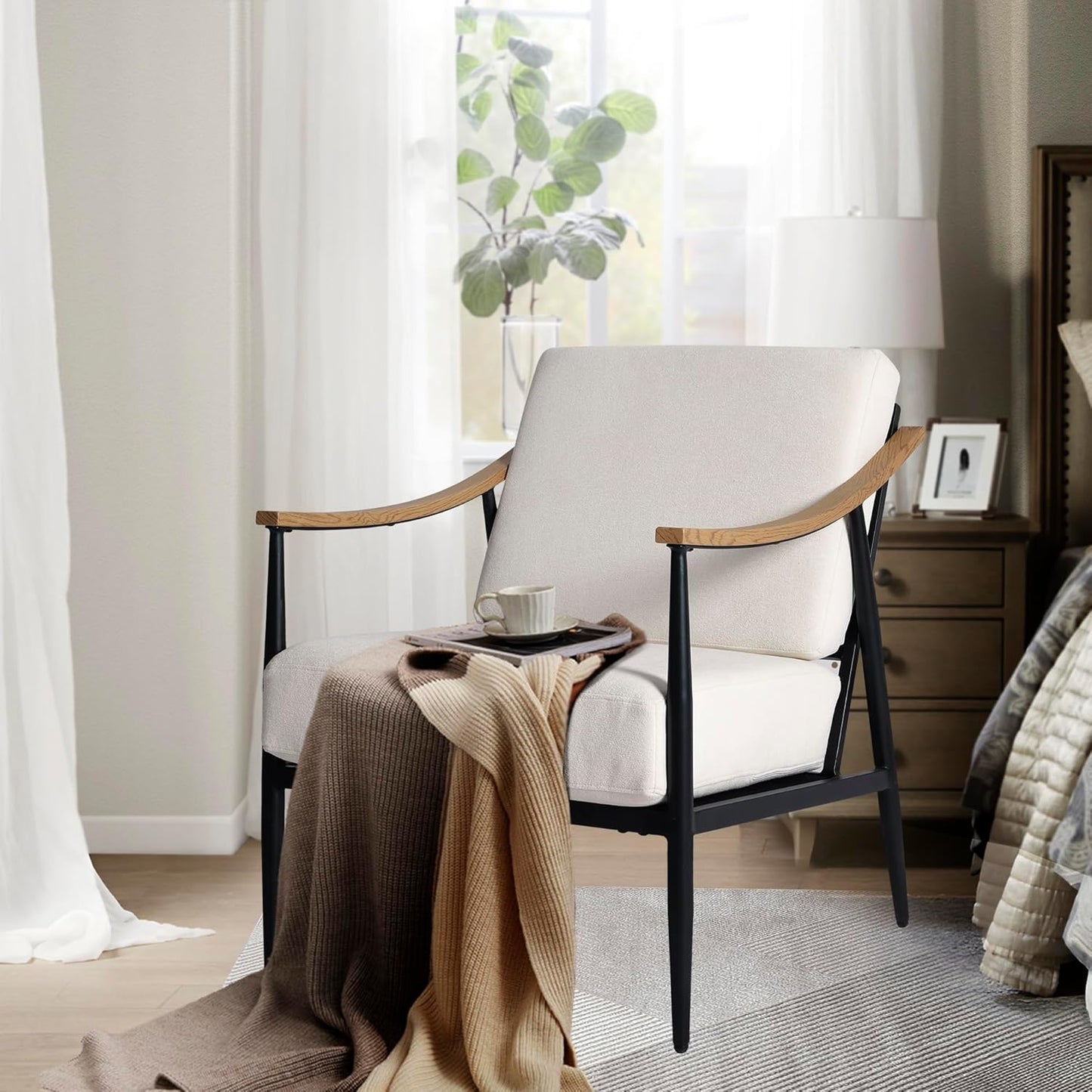 Modern Accent Chair for Living Room Bedroom Mid Century Arm Chair Upholstered Office Accent Chair Comfy Waiting Room Chair with Metal Frame, Cream White