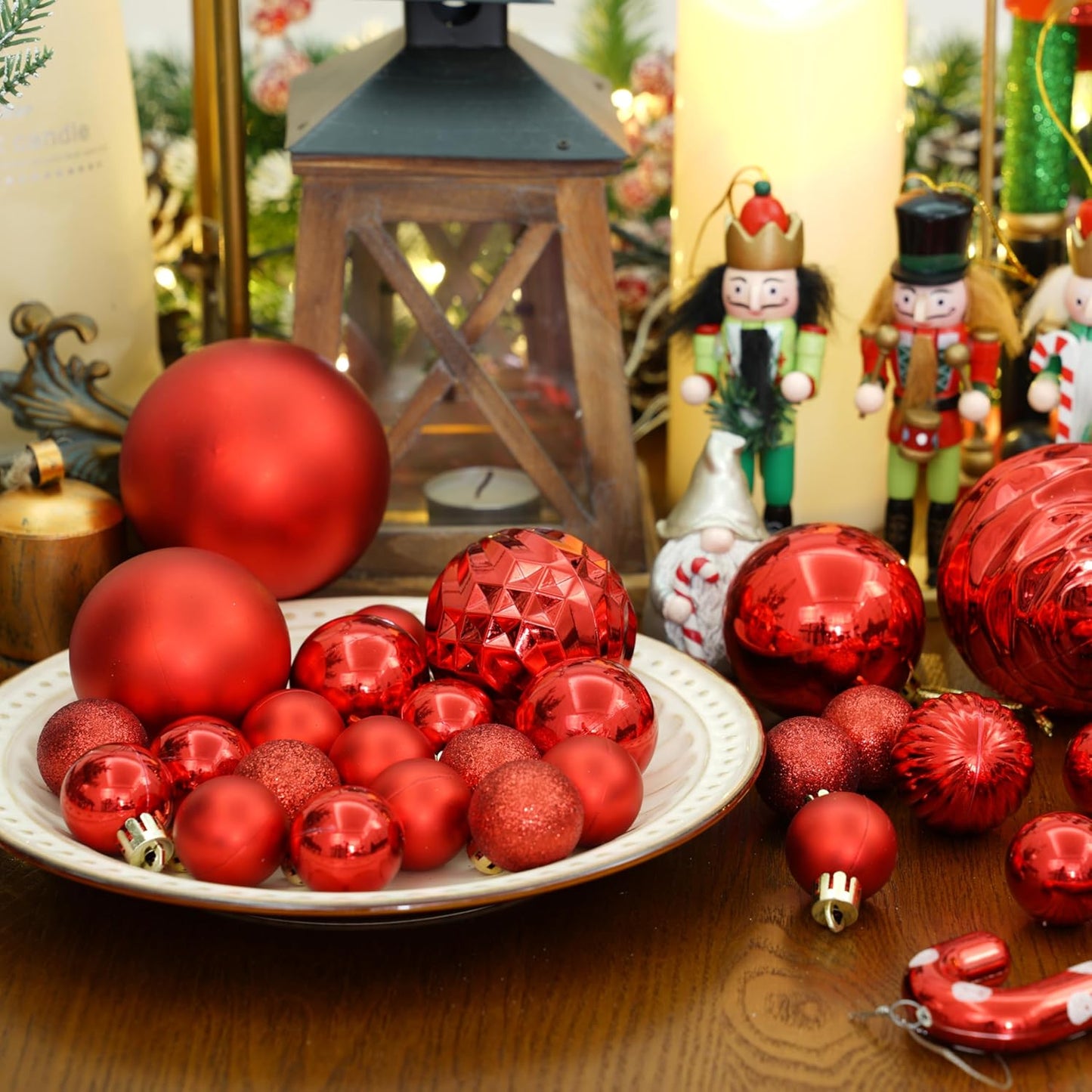 XmasExp 24ct Mini Christmas Ball Ornaments Shatterproof Christmas Ornaments Set Decorations for Xmas Tree Balls 30mm/1.18" (Red)