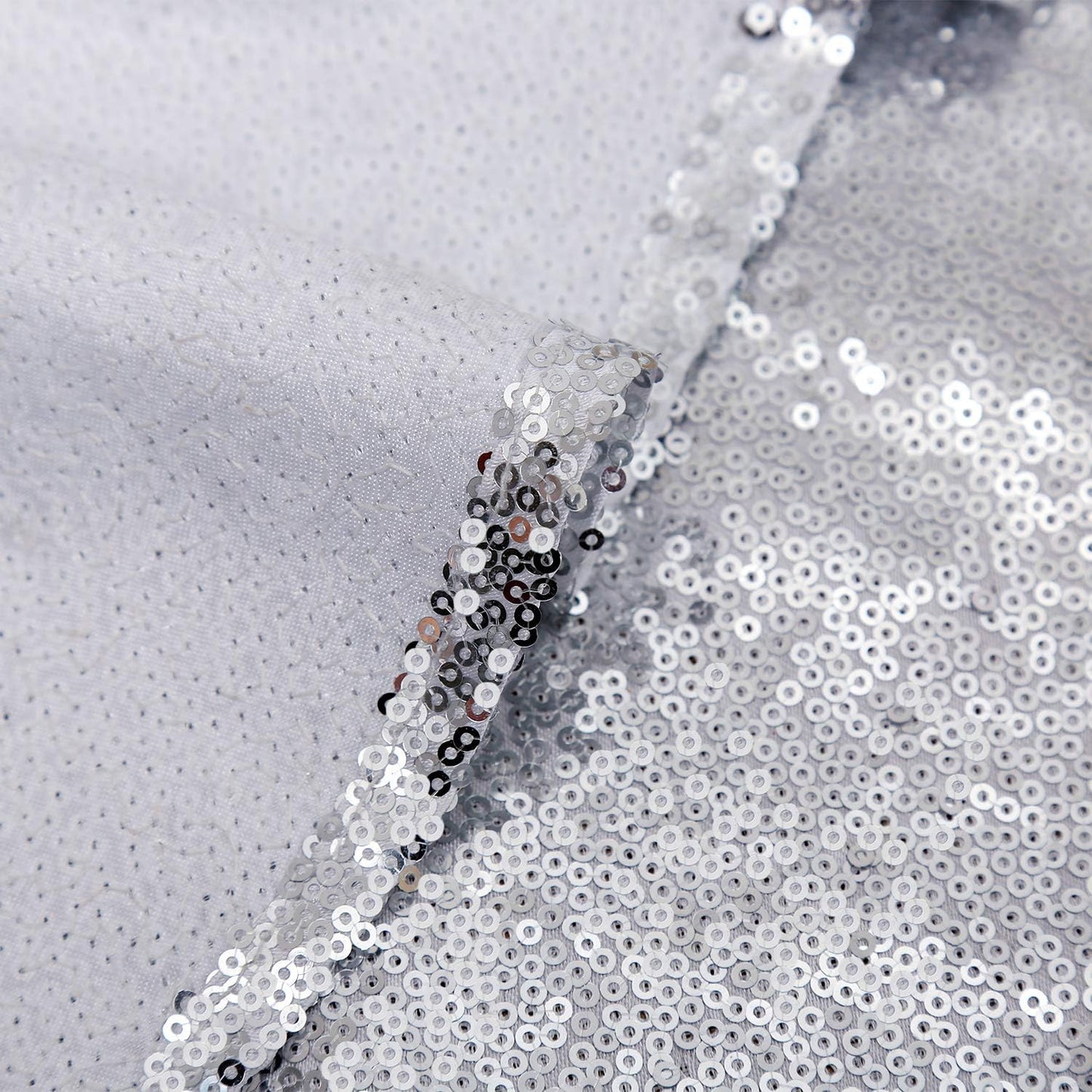 Christmas Tree Skirt Silver 48 Inch Round Tree Skirt Sequin Christmas Tree Skirt for Christmas Decoration