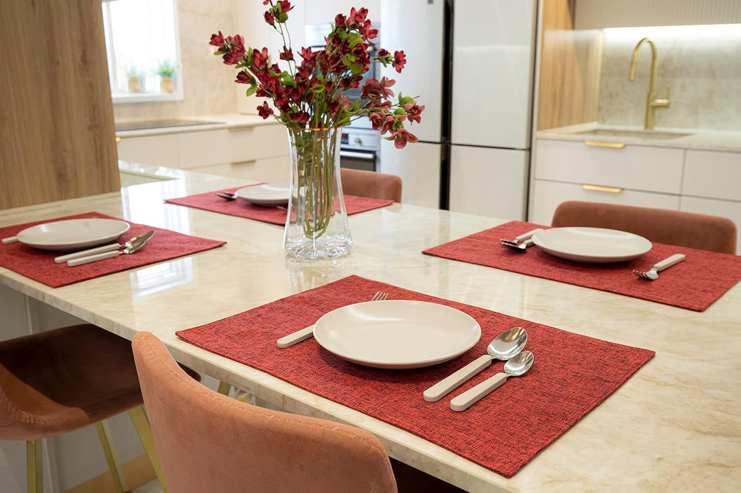 Placemat Set-Washable Place Mats for Parties, Elegant Table Mats for Kitchen Table, Set of 4 Dining Table Placemats, Heat-Resistant Cloth Placemats for Indoor and Outdoor,13x19 Red Bordeaux