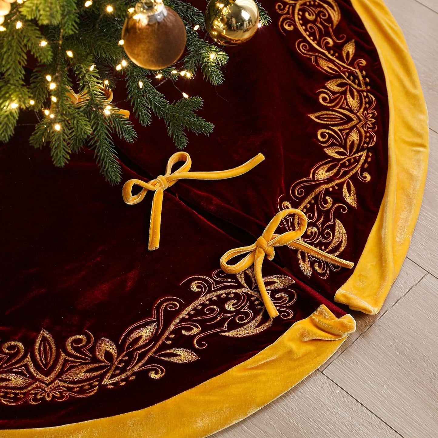 Luxury Velvet Christmas Tree Skirt 48 Inch Gold Victoria Embroidery Vintage Sparking Holly Tree Skirt for Holiday Party Rustic Xmas Decorations Home(Burgundy)