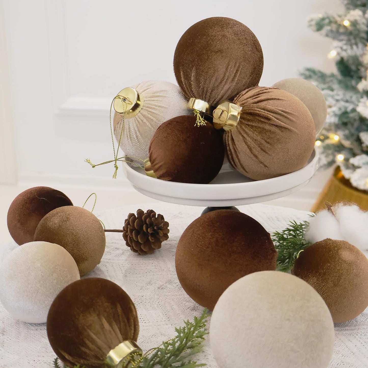 3.15inch Velvet Ornaments for Christmas Tree, 15pcs Multicolor Flocked Christmas Ornaments Decorations Balls Set Decor