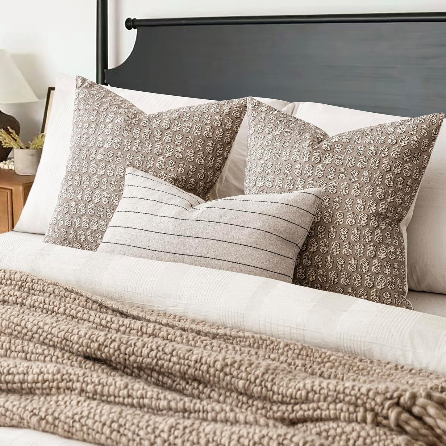 Foindtower Set of 2 Decorative Vintage Floral Print Throw Pillow Covers Neutral Modern Farmhouse Cushion Covers Boho Home Decor for Sofa Couch Chair Bedroom Living Room Outdoor,22×22 Inch,Tan Taupe