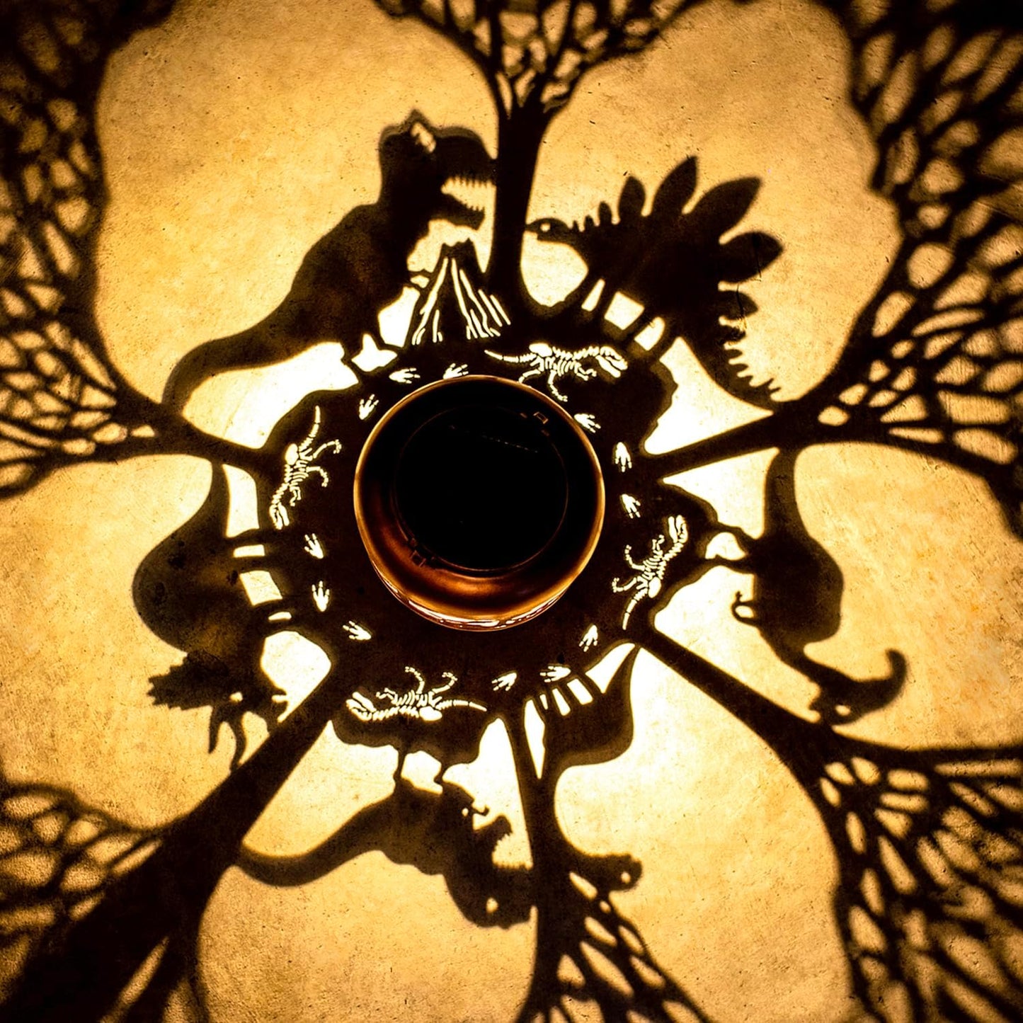 Dinosaur Solar Lanterns Outdoor Waterproof,Hanging Solar Lights Dinosaur Gifts for Women Men Metal LED Decorative Light for Yard,Patio,Lawn,Tabletop,Pathway,Landscape,Garden Decor