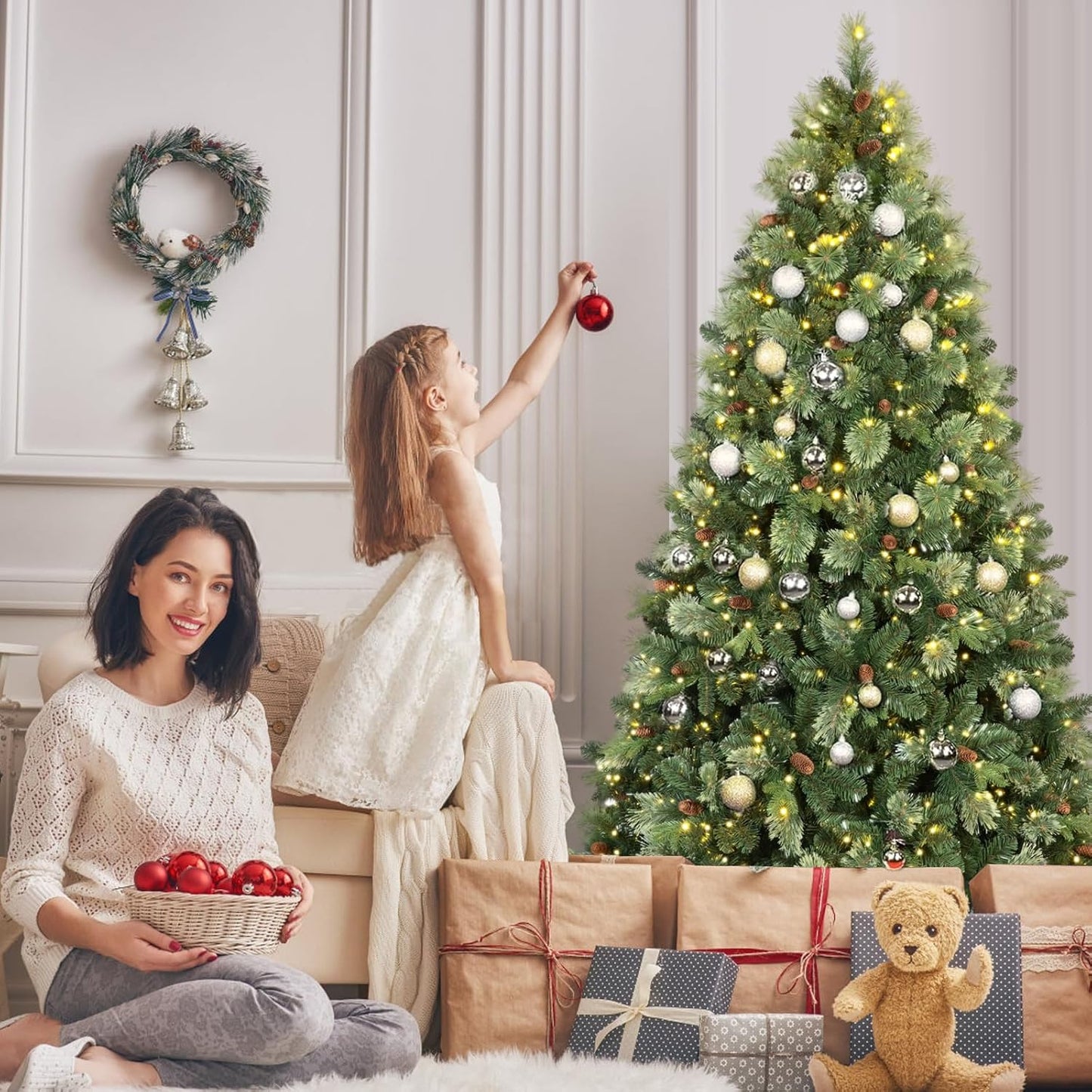 Kadunmina 4ft Artificial Christmas Tree Carolina Pine Tree, Unlit Hinged Premium Xmas Trees with 647 Branch Tips, Pine Cones, Foldable Metal Stand for Home, Office, Holiday Party Decoration