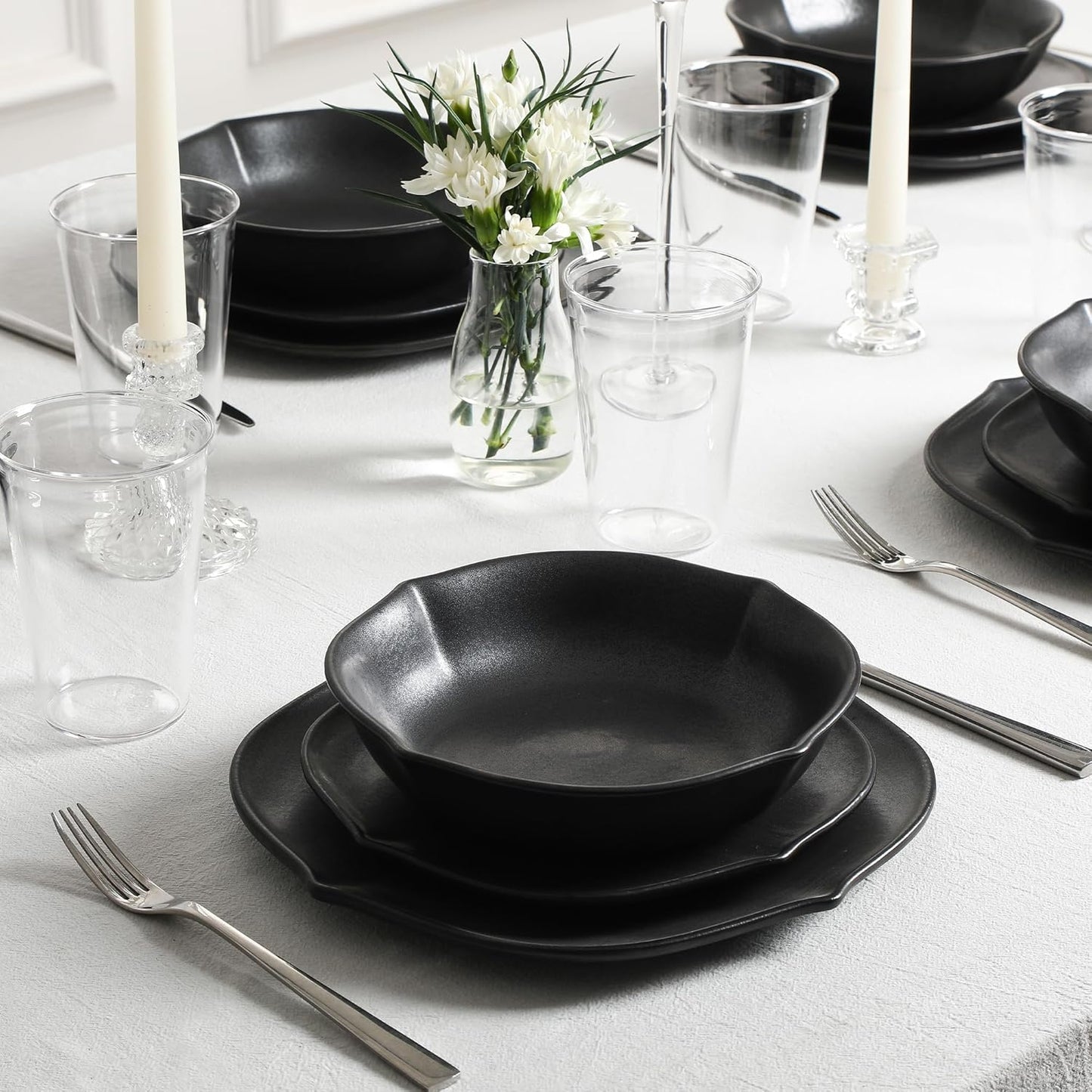 Stone Lain Baskerville 16-Piece Dinnerware Set Stoneware, Borosilicate Glass, Black