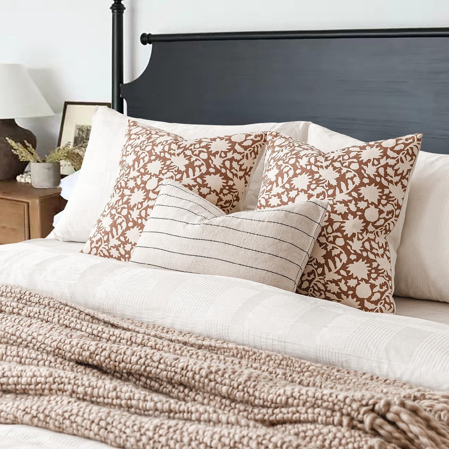 Foindtower Set of 2 Decorative Neutral Floral Throw Pillow Covers Accent Farmhouse Cushion Covers Boho Pillowcase for Couch Sofa Bedroom Living Room Home Decor Outdoor,12×20 Inch,Light Orange Brown