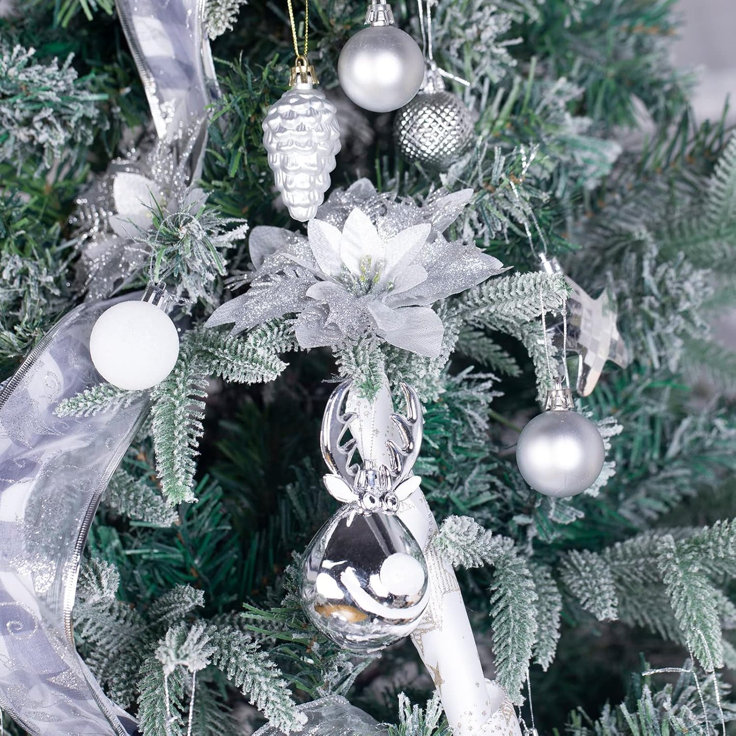 100 Pack Christmas Ball Ornaments,Silver and White Plastic Christmas Balls Shatterproof Christmas Tree Decorations in Indoor,Holiday Xmas Tree Decor Hanging Baubles Balls