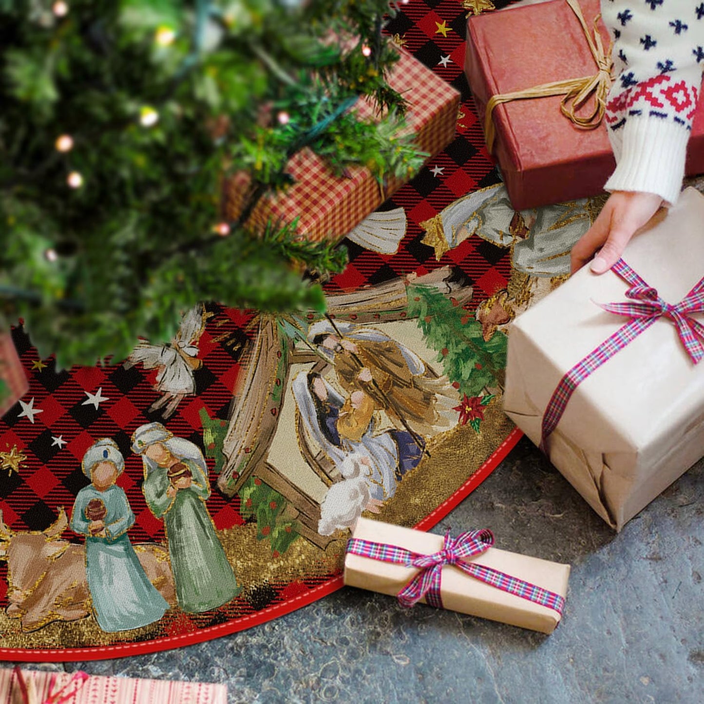 AVOIN colorlife Buffalo Plaid Christmas Tree Skirt 36 Inch, Winter Holiday Tree Decoration