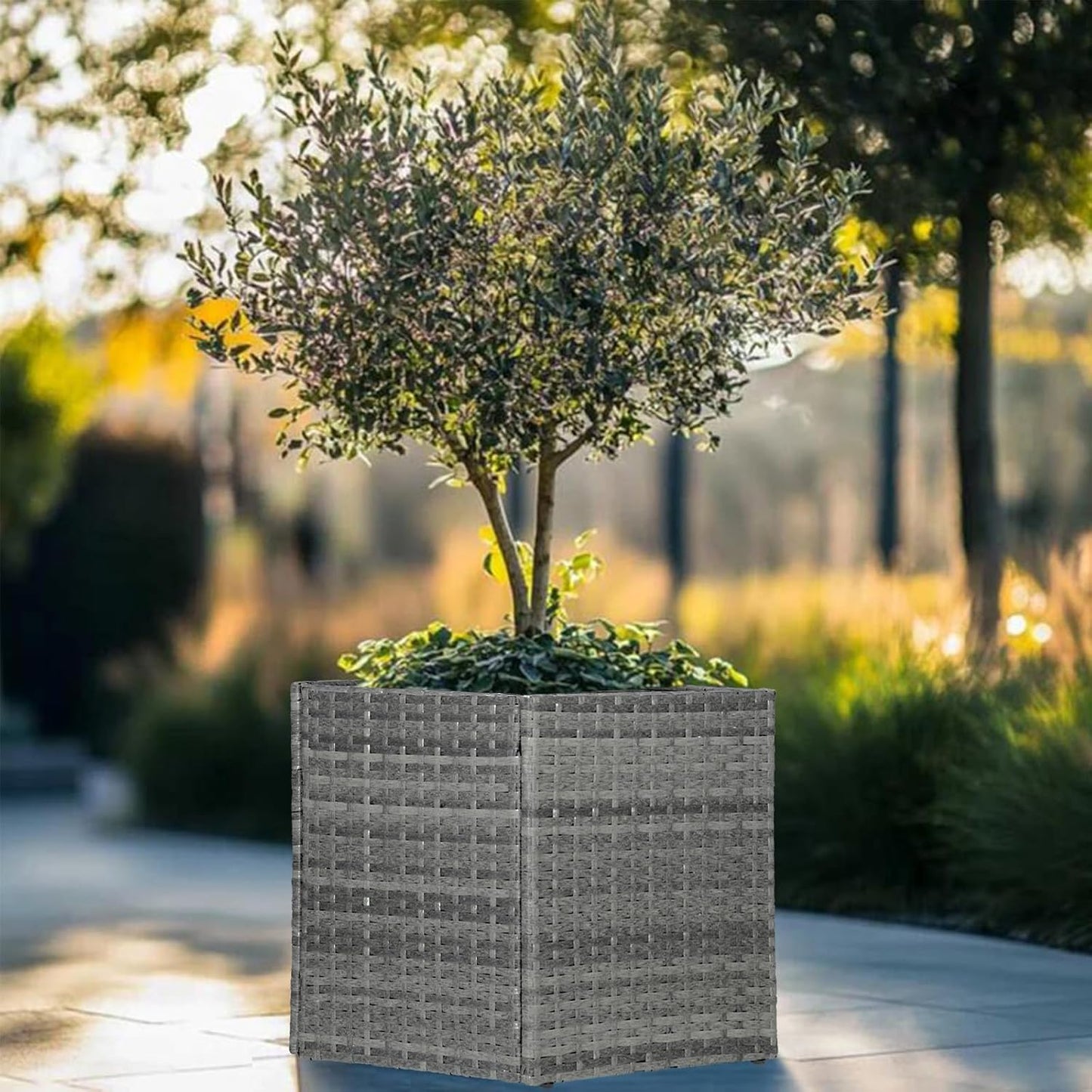 LEWIS&WAYNE Large Square Planter Box Handmade Wicker Tall Planters for Outdoor Plants with Removable Liners Modern Planter for Indoor Outdoor Garden Patio Front Porch - Gray, 17''x17''x18''