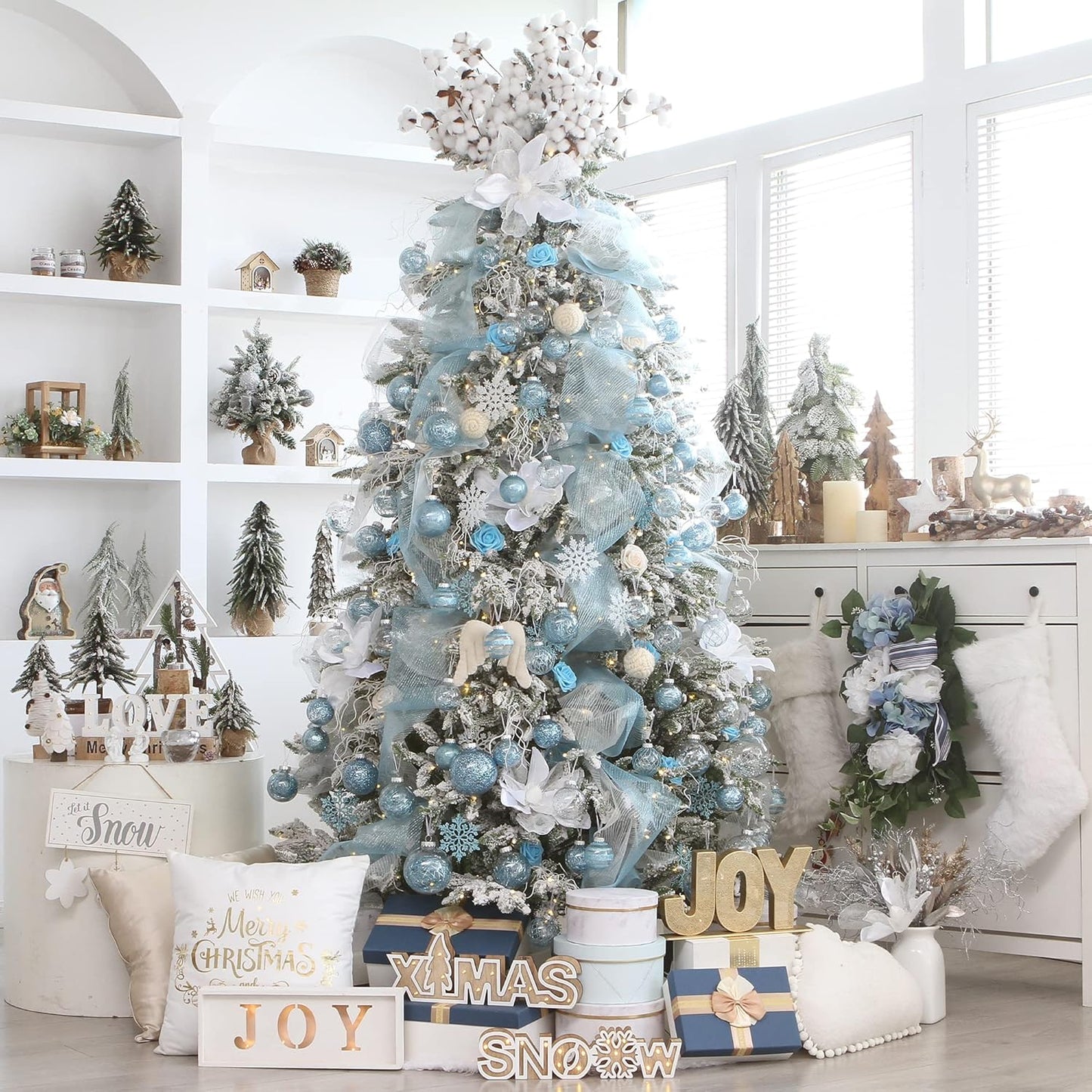 Sea Team Shatterproof Clear Plastic Christmas Ball Ornaments Decorative Xmas Balls Baubles Set with Stuffed Delicate Decorations (100mm/3.94 inch 16-Pack, Babyblue)