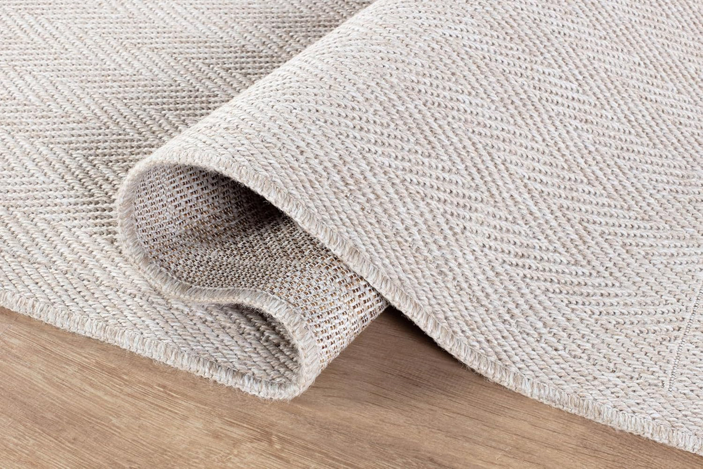 CAMILSON Easy Jute Round Rug 6ft Indoor Outdoor Off-White Color Fiber Area Rugs for Living Room and Patio Rug Herringbone Boho Woven Design Easy-Cleaning Washable Outside Carpet Alfombras (6 Round)