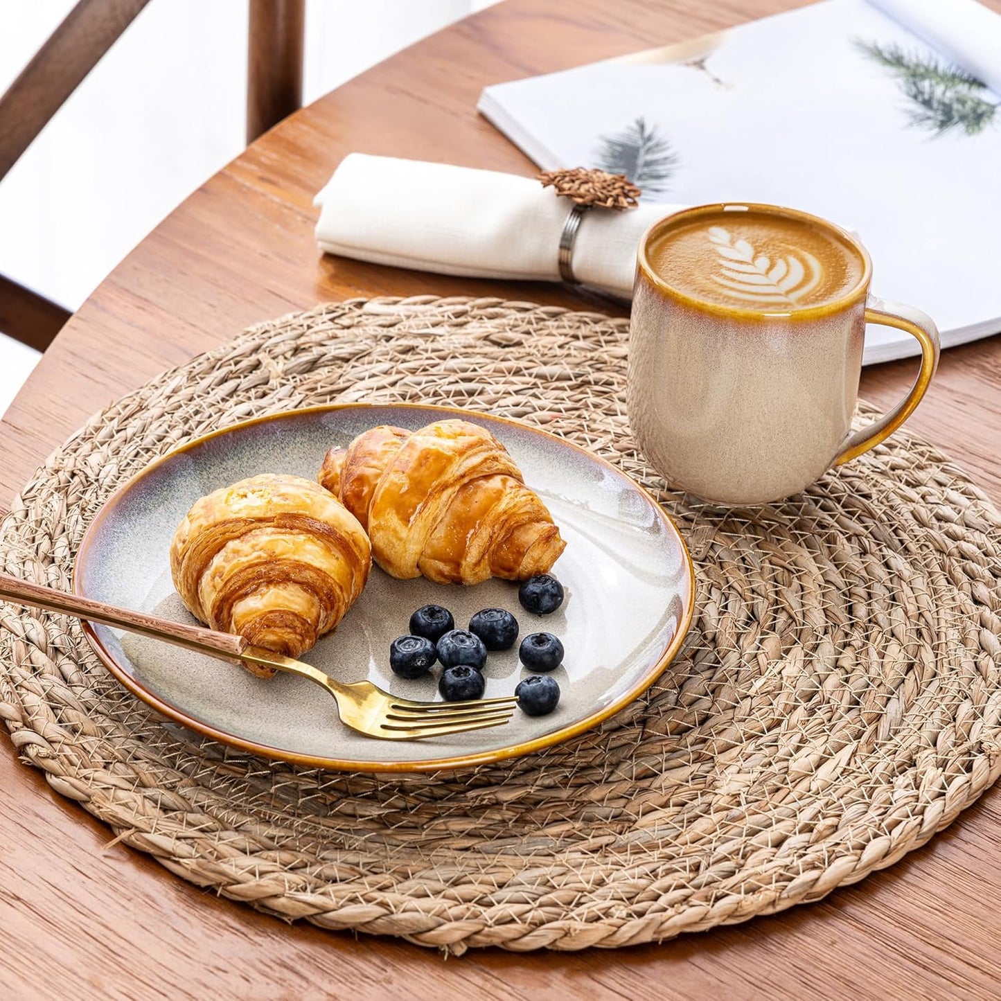 LERATIO Ceramic Dinnerware Sets for 4,16-Piece Reactive Glaze Plates and Bowls Set with Mugs,Highly Chip and Crack Resistant | Dishwasher,Microwave & Oven Safe Dishes set-Kahki