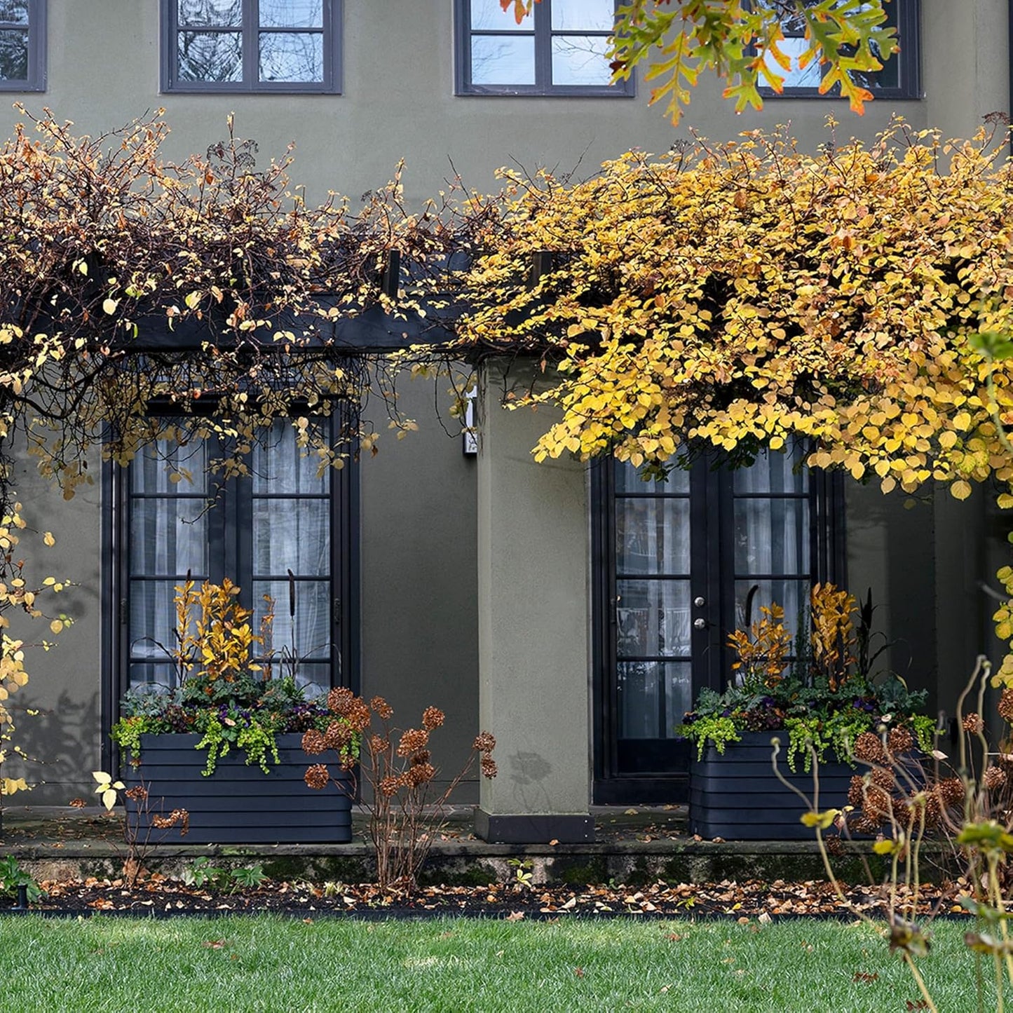 Crescent Garden Slat Medium Rectangular Planter Box for All-Weather - Self-Watering Outdoor Deck Box Planter for Flowers and Herbs (Parchment, 36'' x 17'' x 17''H)