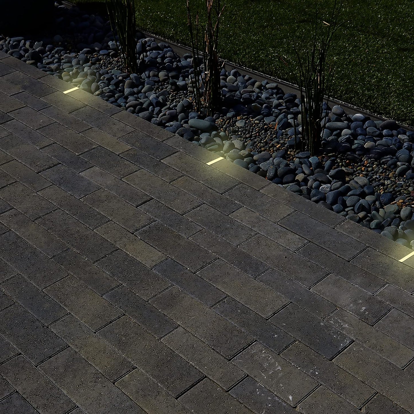 LUMENGY Paver Light Slim 0.5x6 Inch Glare-Free Steel Brick Lighting for Pavers, Walls, Driveway & Pathway Borders 2700K Warm White, Waterproof, Drive-Over Rated - 12V AC/DC
