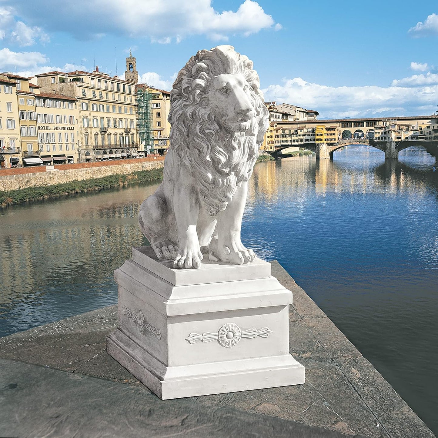 Design Toscano Lion of Florence Sentinel Indoor/Outdoor Animal Statue, 28 Inch Tall, Cast Stone Resin, Antique Stone Finish
