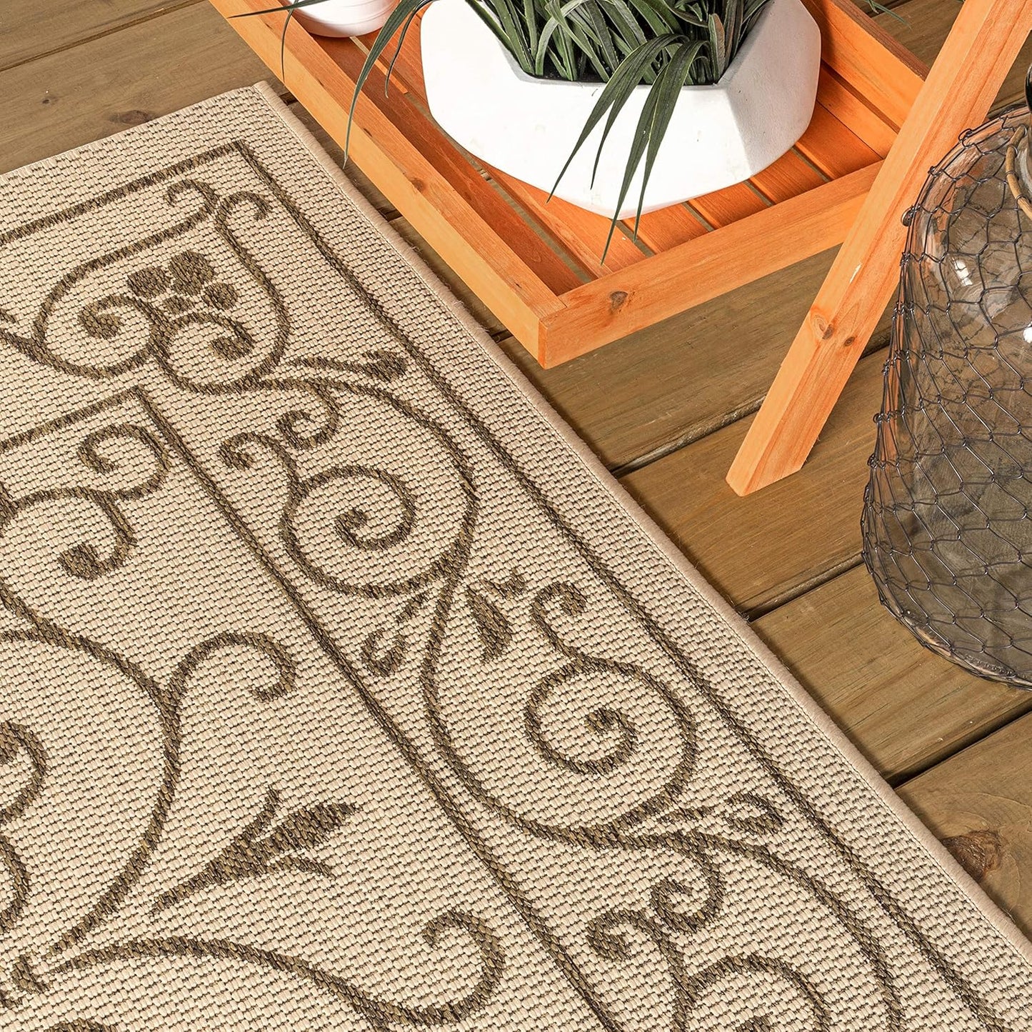 JONATHAN Y Vintage Filigree Indoor Outdoor Runner Rug 2X10 Beige/Brown, Charleston Textured Weave for Backyard, Patio, Porch, Easy-Cleaning, High Traffic, Pet-Friendly, Non-Shedding (SMB106A-210)