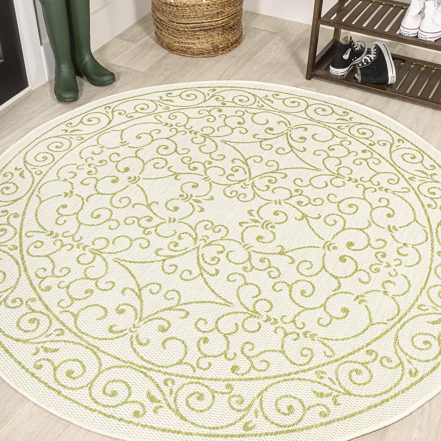 JONATHAN Y Vintage Filigree Indoor Outdoor Round Area Rug 5 Ft Cream/Green, Charleston Textured Weave for Backyard, Patio, Porch, Easy-Cleaning, High Traffic, Pet-Friendly, Non-Shedding (SMB106I-5R)