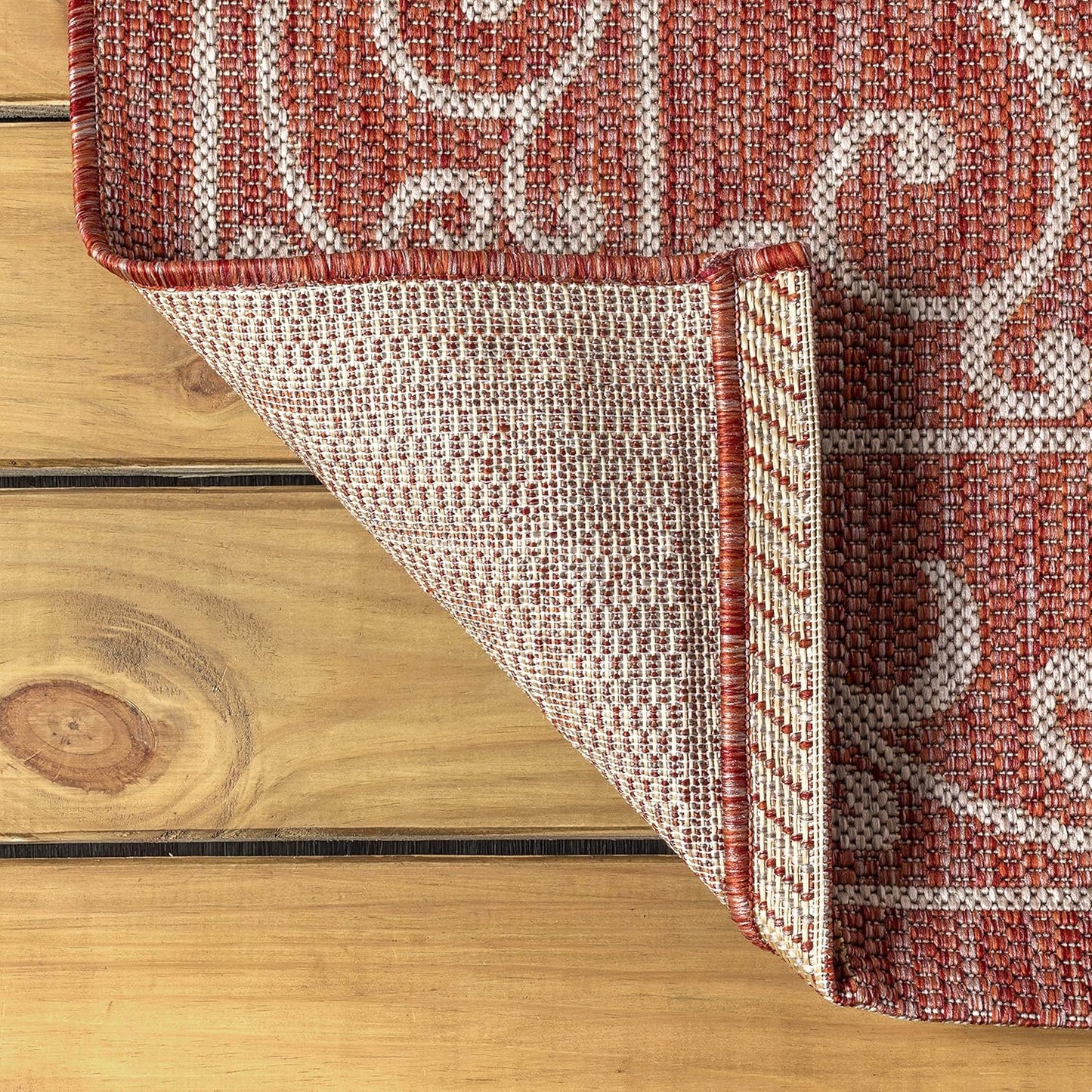 JONATHAN Y Vintage Filigree Indoor Outdoor Square Area Rug 8X8 Red/Beige, Charleston Textured Weave for Backyard, Patio, Porch, Easy-Cleaning, High Traffic, Pet-Friendly, Non-Shedding (SMB106B-8SQ)